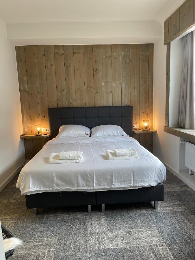 Mooie Kamer In Centrum Brugge Met Badkamer ภายนอก รูปภาพ