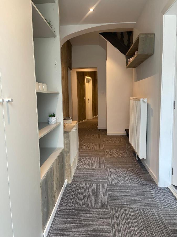 Mooie Kamer In Centrum Brugge Met Badkamer ภายนอก รูปภาพ